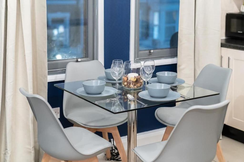 2 Bedroom Apartment London Exterior foto